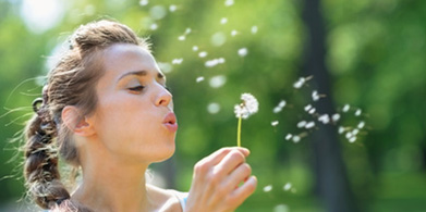El auge de las alergias en primavera, propuestas naturales para tratarlas.